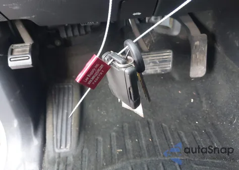 2017 Chevrolet Silverado 1500 2Lt from USA, damaged, VIN 3GCUKREC0HG306786